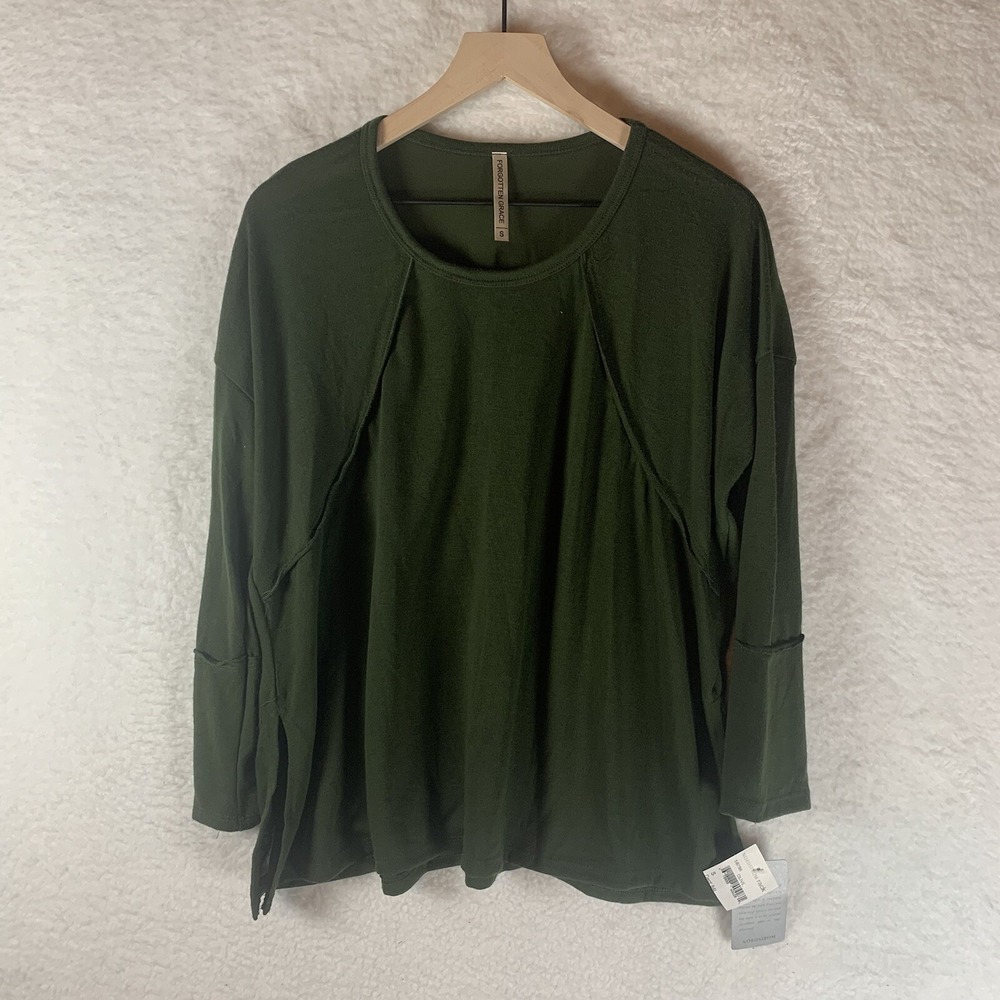 Forgotten‎ Grace Womens top green long sleeve Small NWT 4957